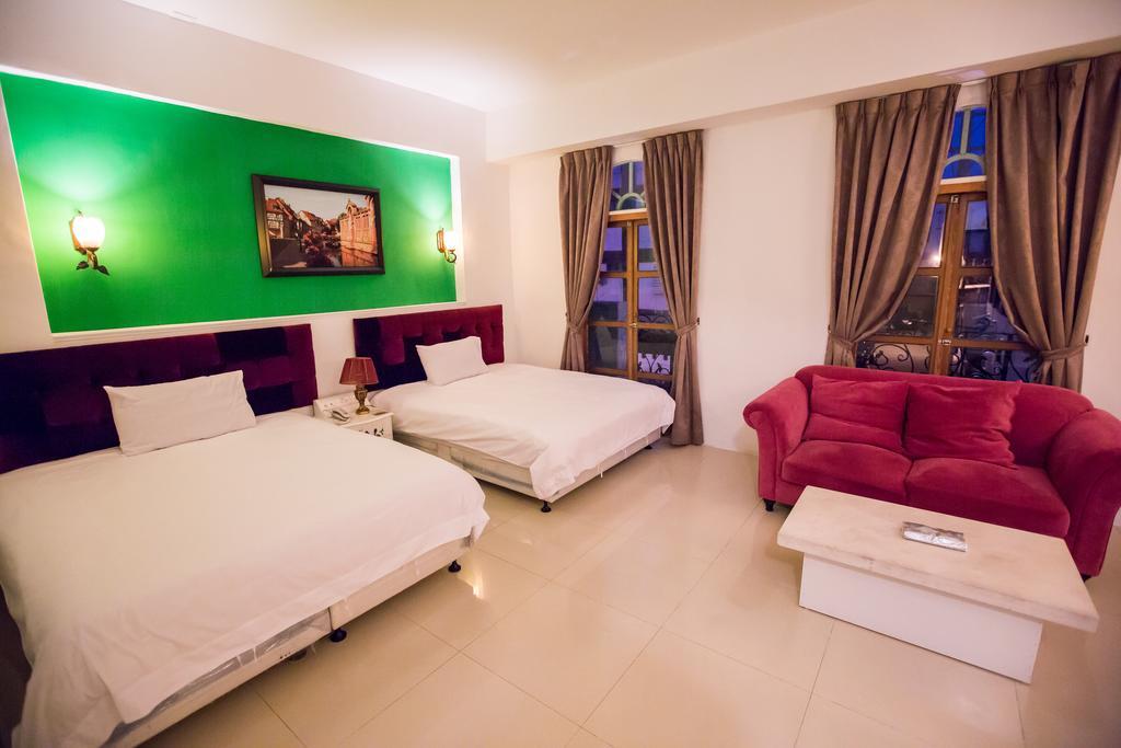 Rainbowtown Hotel Hualien City Exterior photo