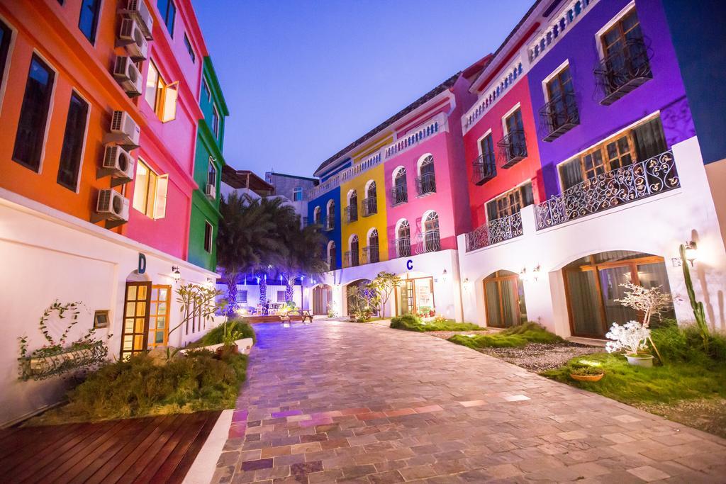 Rainbowtown Hotel Hualien City Exterior photo
