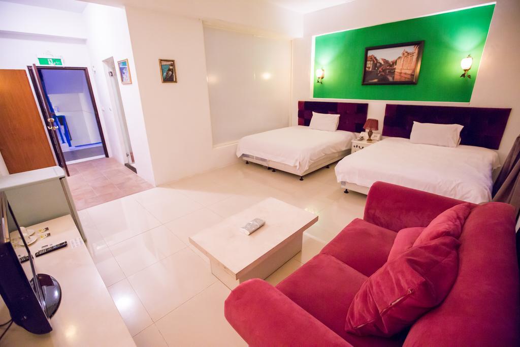 Rainbowtown Hotel Hualien City Exterior photo